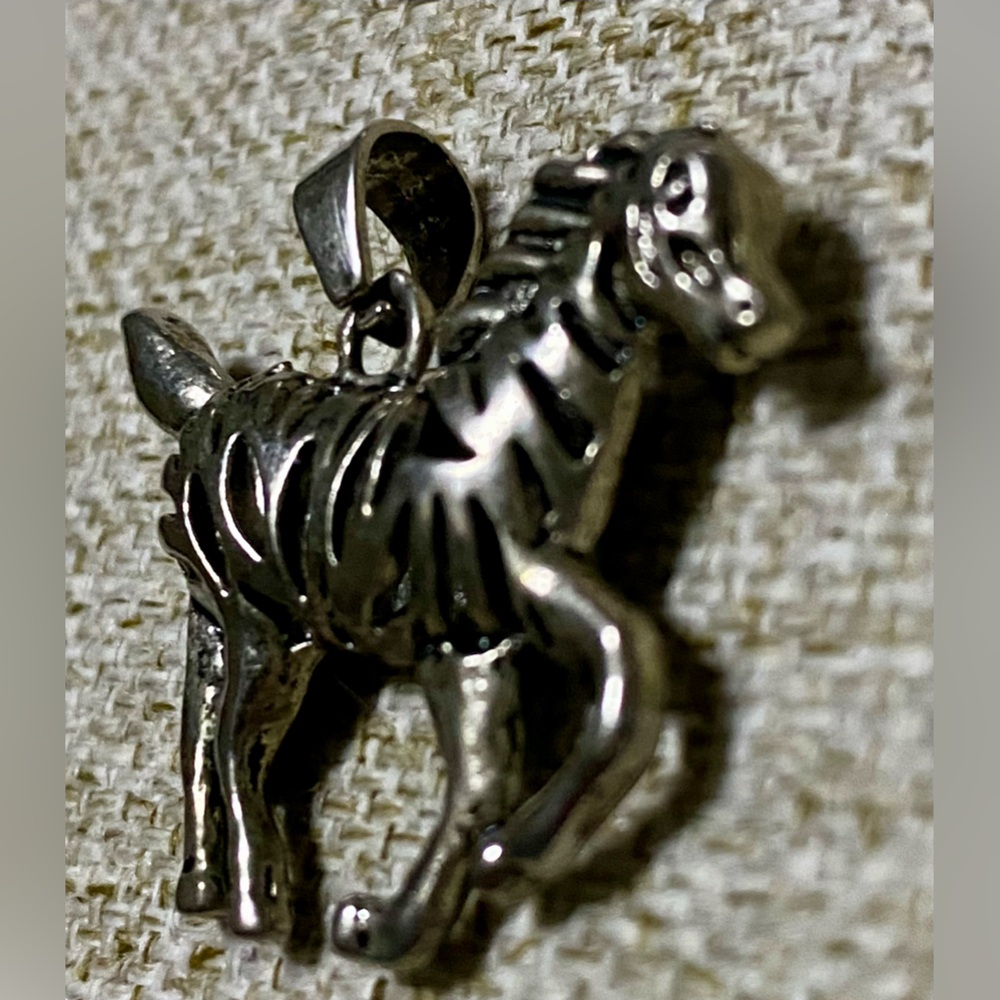 Silver Zebra Pendant anti-rust steel - Picture 4 of 8